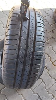 Prodám 2 x letní Michelin 185/55/15 - 4