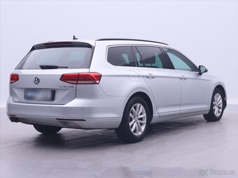 Volkswagen Passat 2,0 TDI 140kW DSG Navi LED (2015) - 4