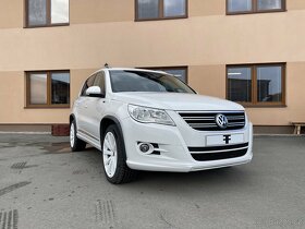 VW Tiguan 2.0 TDI CR R-Line 4Motion Manuál - 4