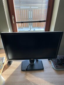 Prodám monitor 27“ Dell U2713HMt s drobnou vadou. - 4