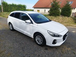 Hyundai I30 combi 1.4T benzín původ ČR - 4