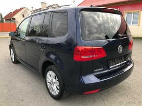 VW TOURAN 2.0 TDi SERVISNÍ KNIHA 134.100 km  7MÍST - 4