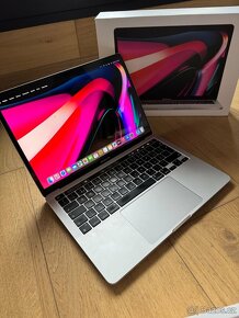 MacBook Pro M2 13” 2022 256GB Silver - 4