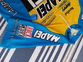 vintage dres Yeti Mapei - 4