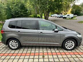 Volkswagen Touran 2.0 TDi Highline - 150 PS - 4