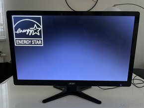 Monitor Acer - 4