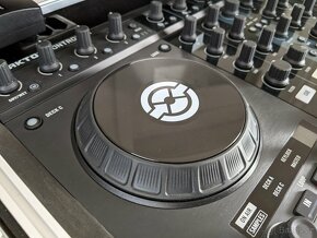 Traktor Kontrol S4 MK1 - 4