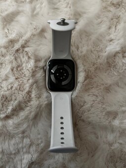 Apple Watch 7, 45mm jako nové - 4