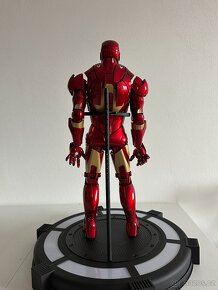 Model Iron Man 1:8 - 4