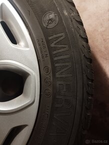 Zimní kola 5x108 235/55 R17 - 4