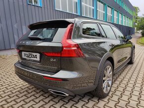 Volvo V60 Cross country 2,0 D D4 AWD - 4