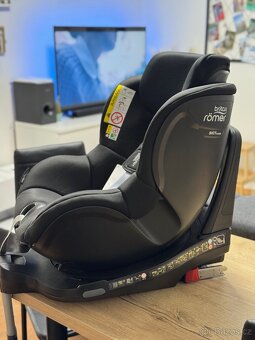 Britax Römer M-Isize - 4