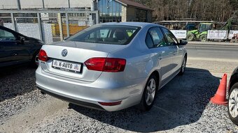 Volkswagen Jetta 1.2TSi 77kW ALU,PDC,Klima - 4