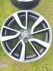 5x114,3 r19 nissan - 4