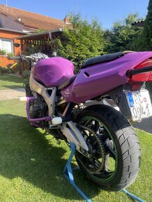 Honda CBR900RR fireblade (stuntbike) - 4