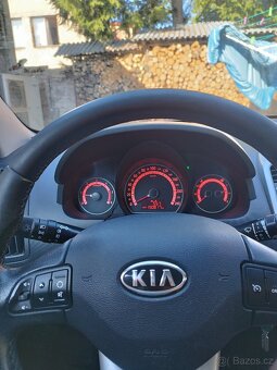 Kia CEED - 4