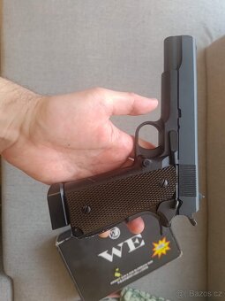 WE 1911 GBB - 4