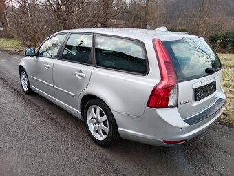 Volvo V50 D2 R-DESIGN - 4