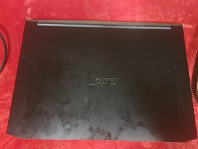 Acer Nitro 5 (i7, 16gb Ram, RTX 3060, 500gb SSD, 1tb HDD) + - 4