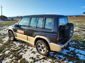 Suzuki Vitara 2.0 V6 - 4