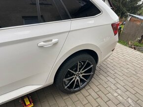 Alu kola FORZZA 5x112 r19 - 4