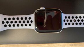 Apple Watch 6, 44 mm Nike - 4