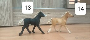 Set schleich koní a doplňků, možno zakoupit jednotlivě - 4