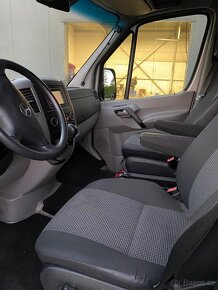 MERCEDES sprinter  2,2 d 2013  9 míst  290tkm - 4