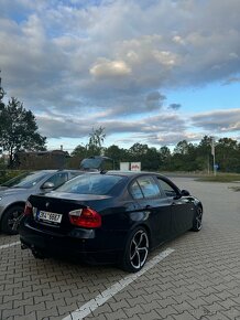 BMW 318i e90, 105kw - 4