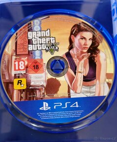 Grand Theft Auto V (GTA 5): Premium Edition - PS4/PS5 - 4