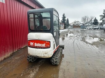 Pásový bagr BOBCAT 321K - 4