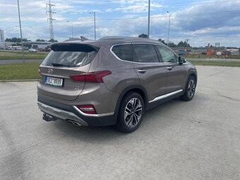 Hyundai Santa Fe 2.2D Premium - Auto na splátky bez registru - 4