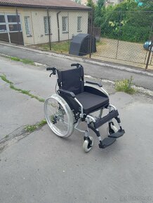 INVALIDNÍ VOZÍK-49 cm-ZADNÍ BRZDY-ZASÍLÁM PO ČR - - 4