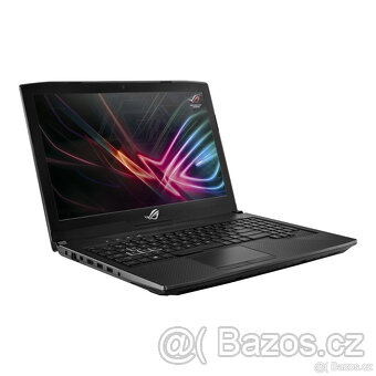 PARÁDNĚ VÝKONNÝ ● Asus Rog Strix GL503V ● i7 ● GTX 1070 8GB - 4