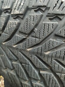 Prodam zimní pneumatiky nokian 255/45 r19 - 4