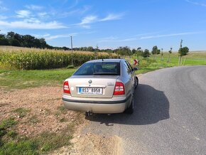 Škoda Octavia 1.6 LPG - 4