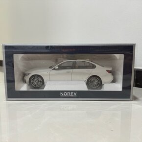 1:18 Norev BMW 330i - 4