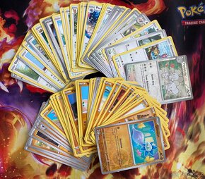 Originální Pokémon karty - 320 ks - 4