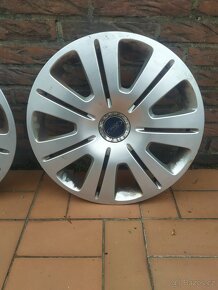 Poklice orig Ford 16 " - 4