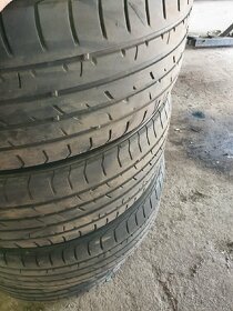 235/55/19 letni sada Kumho - 4