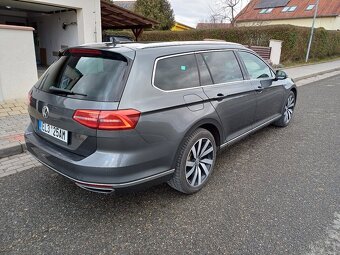 Volkswagen Passat GTE - 4