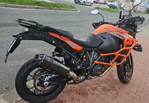 KTM 1290 spuper adventure S. r.v.2020, první maj. 8.500km - 4