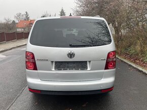 vw touran 1.9tdi 77kw r.v 2009 Comfort - 4