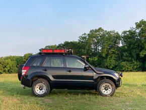 Suzuki Grand Vitara 2.0 2008 - 4