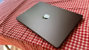 MacBook Pro 14" M3 MAX CZ 2023 16Core/48GB/1TB, záruka - 4