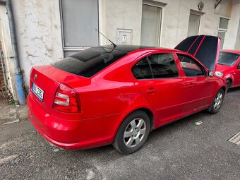 Škoda Octavia 1.9Tdi 77kw BXE - 4