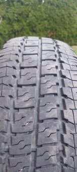 Pneu 225/65 R16C - 4
