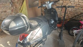 Lambretta 125 - 4