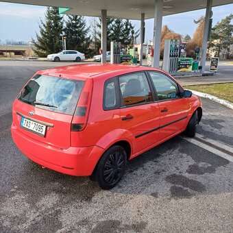 Prodám Ford Fiesta r.v.2003 - 4