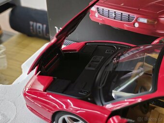 Modely Ferrari 1:18 HotWheels ELITE 2 - 4